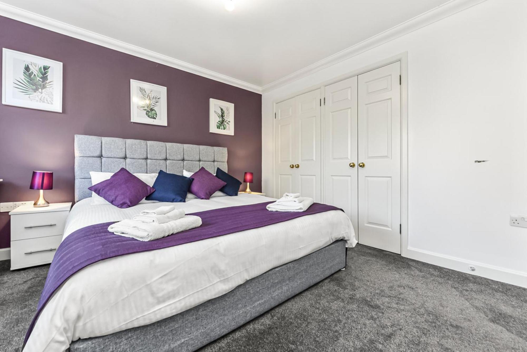 The Woodlands, Shortstay, Ideal For Families, Relocation, Contractors, Travel Stay Horley Bagian luar foto